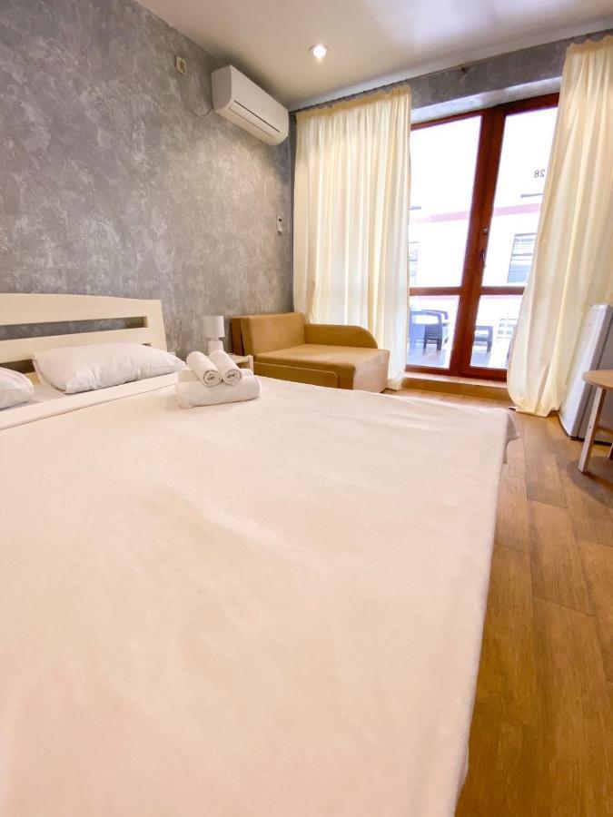 Золотий Лев Otel Zatoka Dış mekan fotoğraf