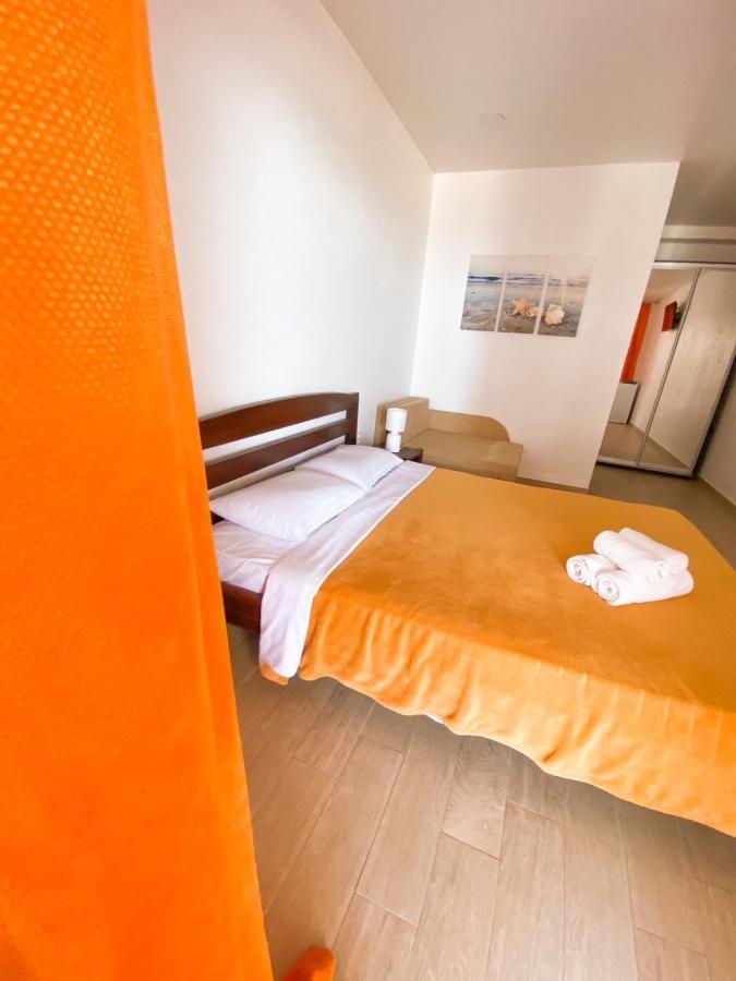 Золотий Лев Otel Zatoka Dış mekan fotoğraf