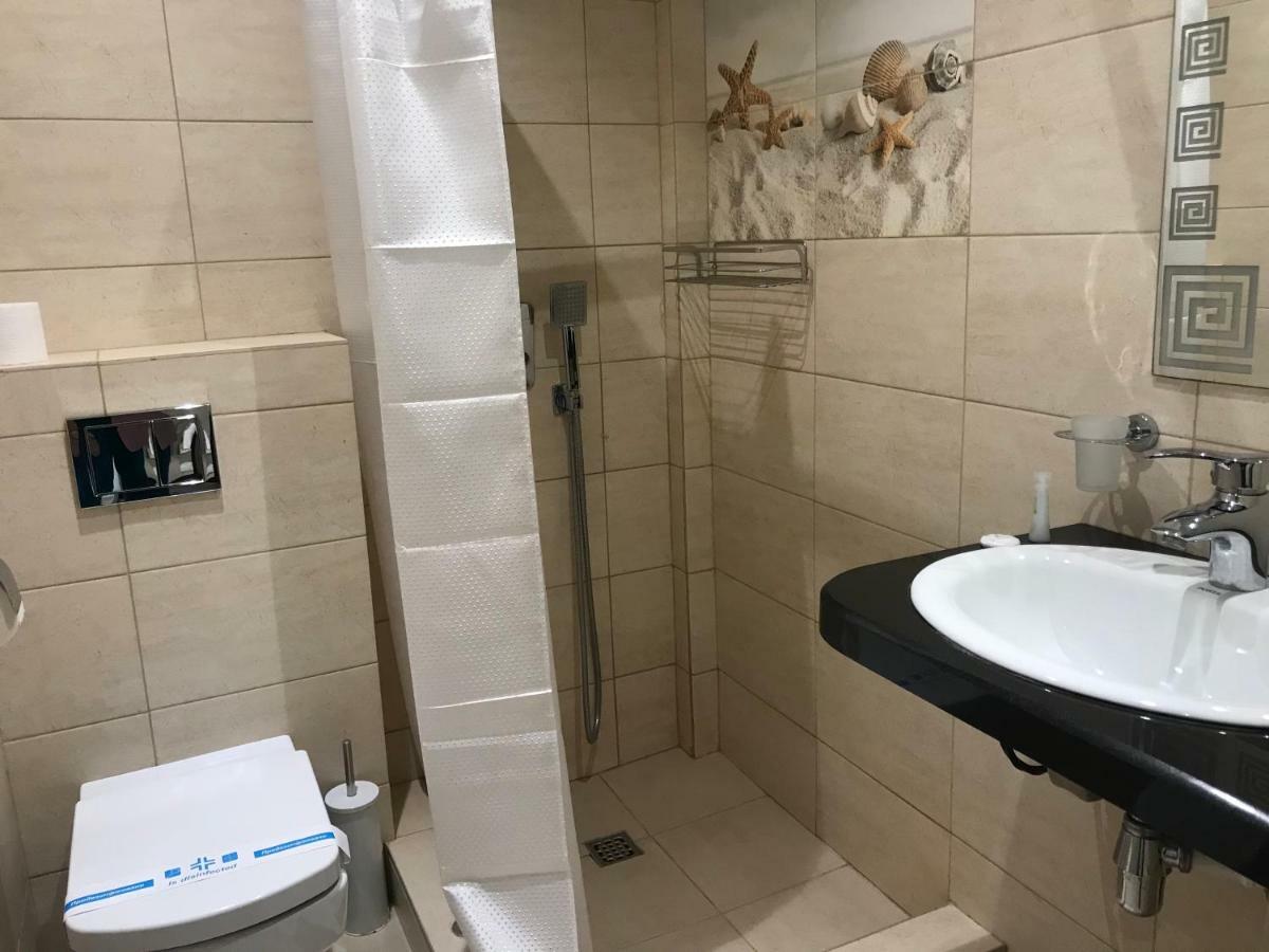 Золотий Лев Otel Zatoka Dış mekan fotoğraf